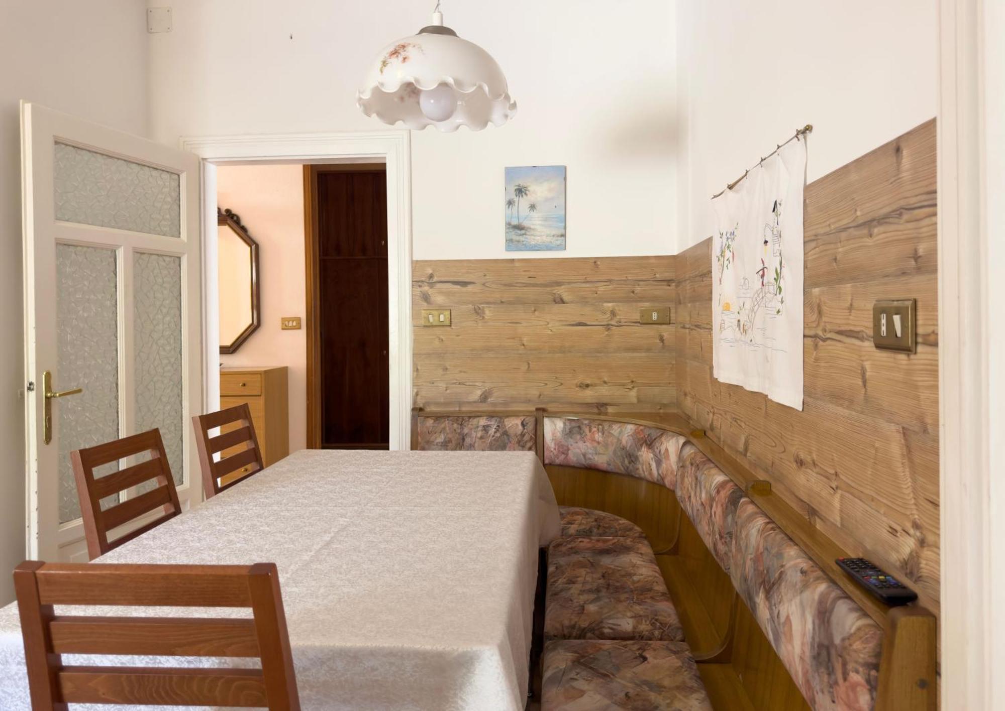 Appartamenti Litegosa Casa Vacanza 1 Panchia Bagian luar foto